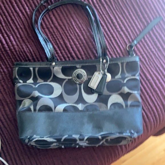 Purse - Picture 2 of 2